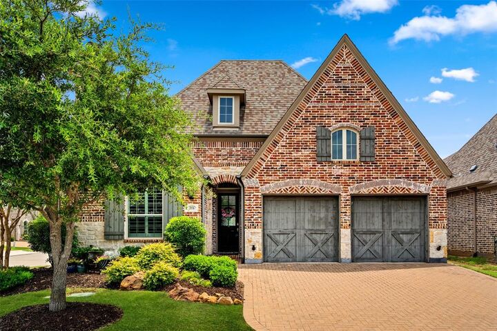 Property Photo: 2836 Montreaux TX 75056