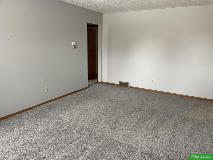 Property Photo:  2061-2069 E 22nd Street  NE 68025 