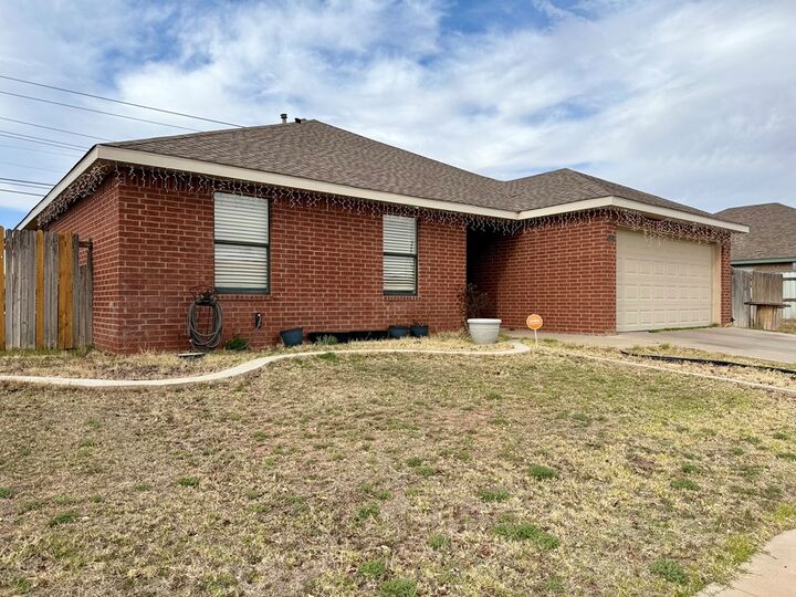 Property Photo:  3941 Esmond Dr  TX 79762 