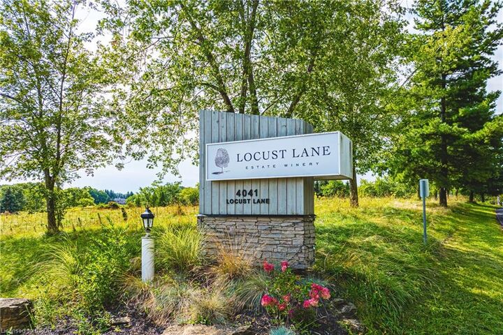 Property Photo:  4041 Locust Lane  ON L0R 1B2 