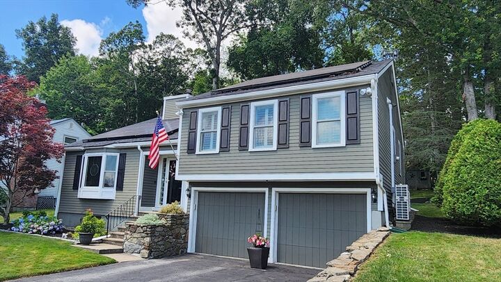 Property Photo: 90 Bjorklund Ave MA 01605