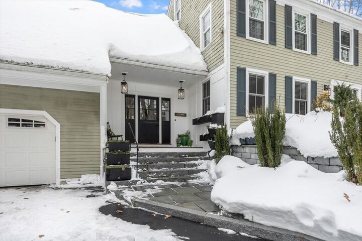 Property Photo:  4 Rachaels Lane  MA 02332 