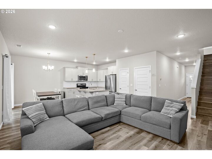 Property Photo:  56 Shore Dr  OR 97051 