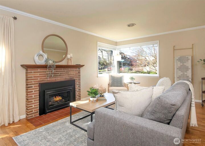 Property Photo: 865 NW 75th Street WA 98117