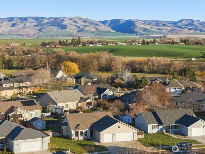 Property Photo: 80 Whistling Duck Road WA 99362