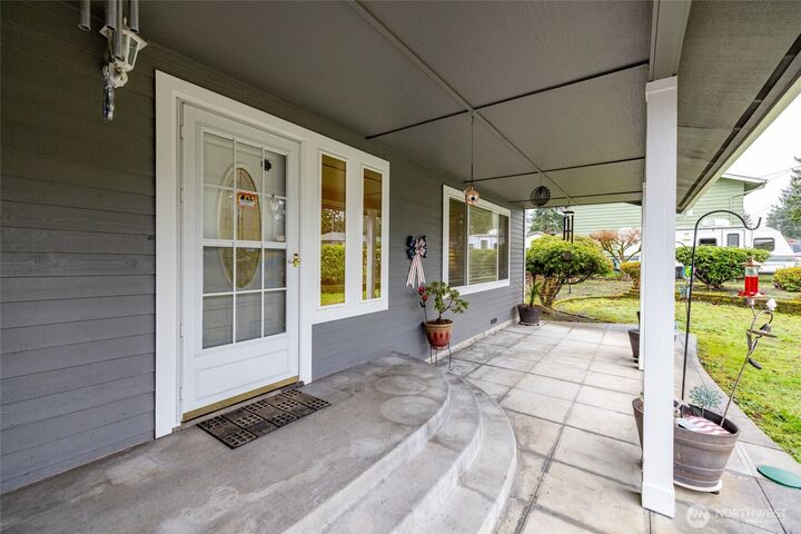 Property Photo:  8705  Rivercrest Avenue  WA 98208 