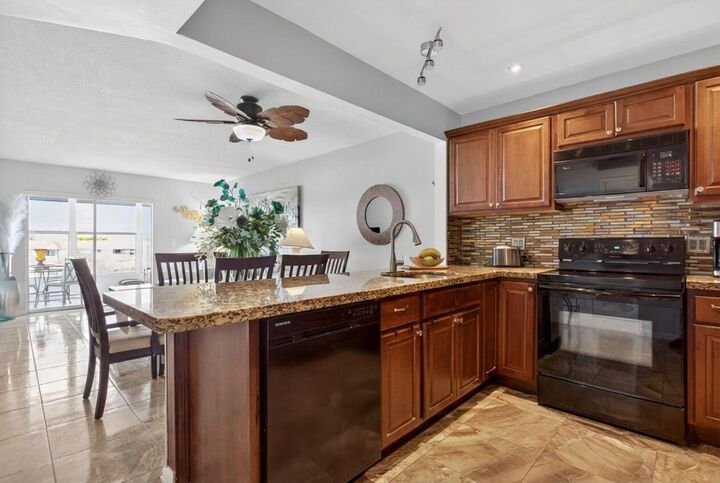 Property Photo: 4751 NW 21st Street 610 FL 33313