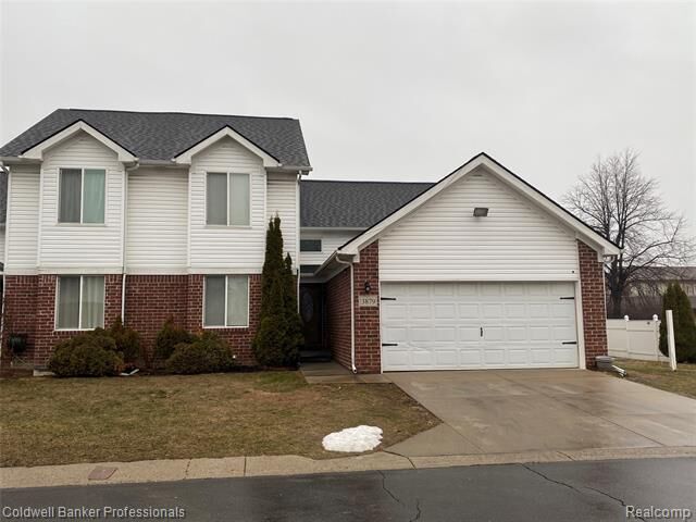 Property Photo:  3879 Bodia Drive  MI 48091 