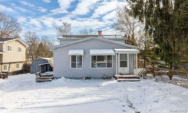Property Photo:  8670 N Eston Road  MI 48348 