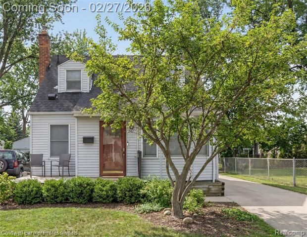 Property Photo:  2427 Harvard Road  MI 48072 