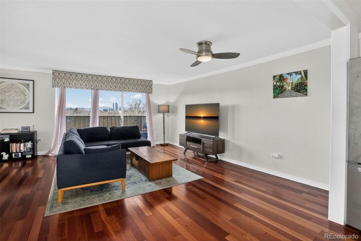 Property Photo: 1313 Steele Street 701 CO 80206