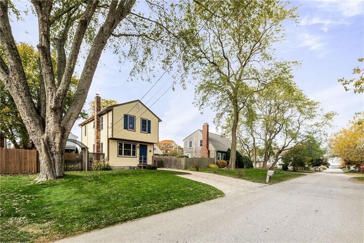 Property Photo:  66 Islington Avenue  RI 02871 