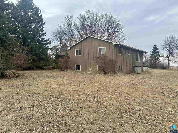 Property Photo: 47838 270th St SD 57108