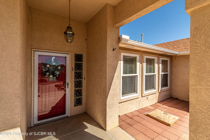 Property Photo:  5004 E Carolcreste Drive  NM 87402 