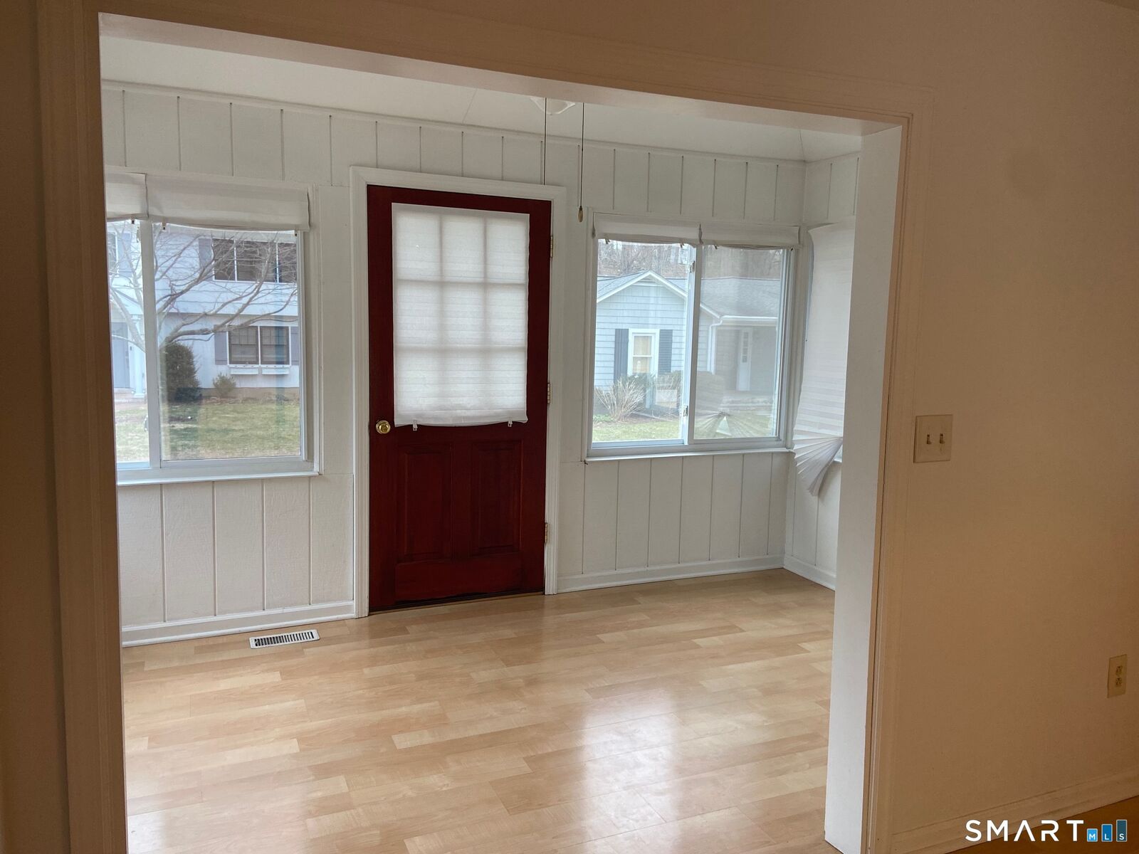 Property Photo: 4 McKendry Court CT 06853