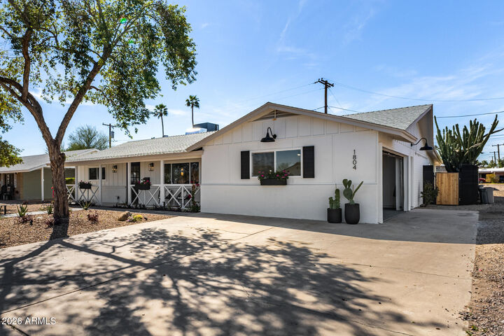 Property Photo:  1804 N Camellia Street  AZ 85288 