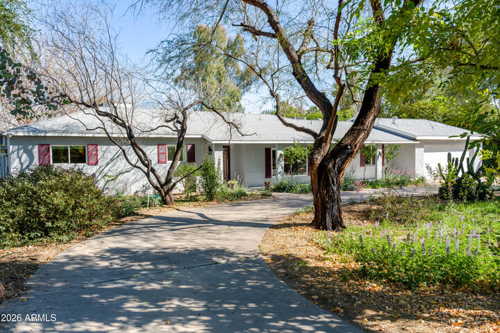 Property Photo: 6055 N 2nd Street AZ 85012