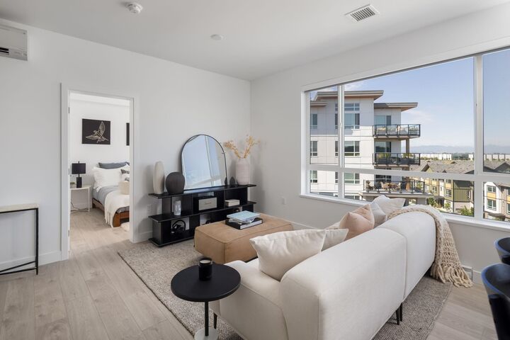 Property Photo: 2431 Rabbit Drive 215 BC V4M 0G5
