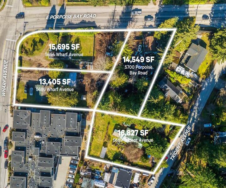 Property Photo: 5686 Wharf Avenue BC V0N 3A0