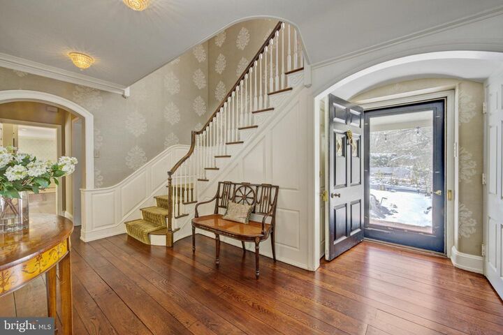 Property Photo:  435 Garden Lane  PA 19010 