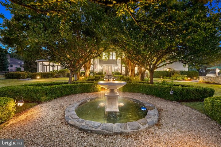 Property Photo:  1205 Towlston Road  VA 22066 