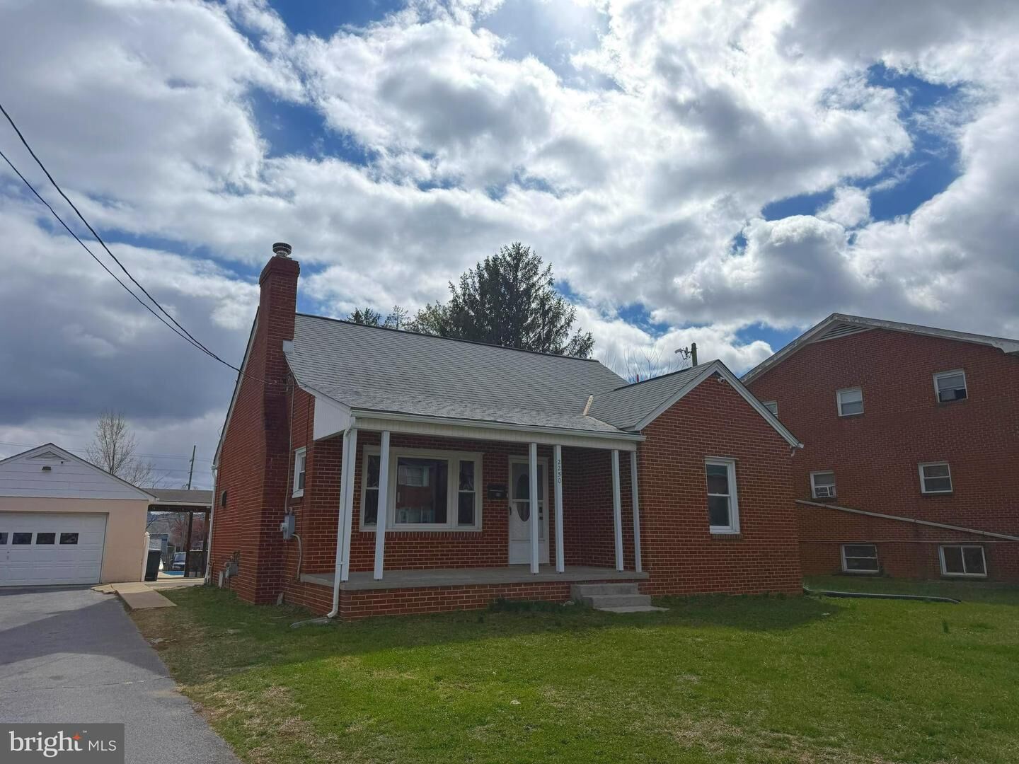 Property Photo:  2250 Roosevelt Boulevard  VA 22601 