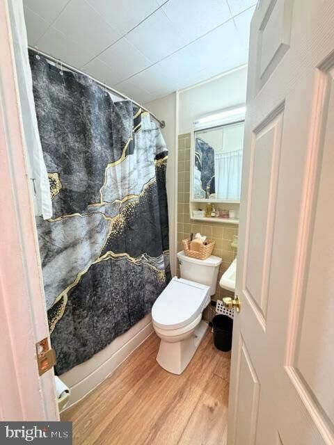 Property Photo:  20 Neptune Lane  PA 19054 