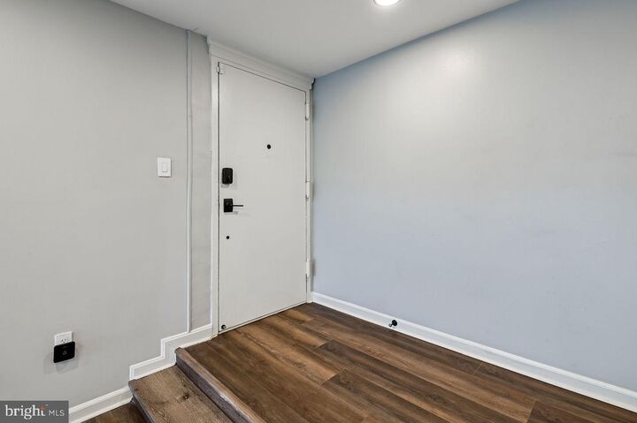 Property Photo:  19 Silverwood Circle 11  MD 21403 