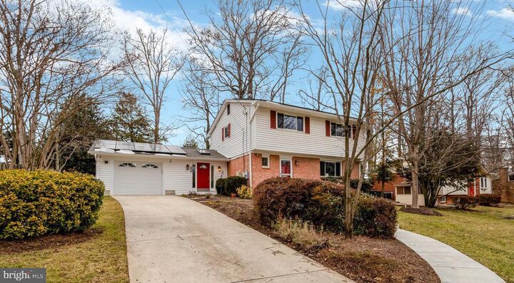 Property Photo:  8816 Victoria Road  VA 22151 