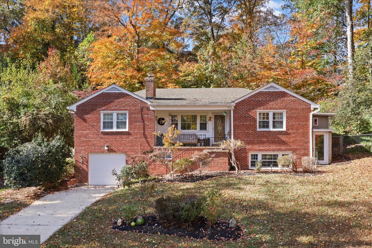 Property Photo:  5124 Chowan Avenue  VA 22312 