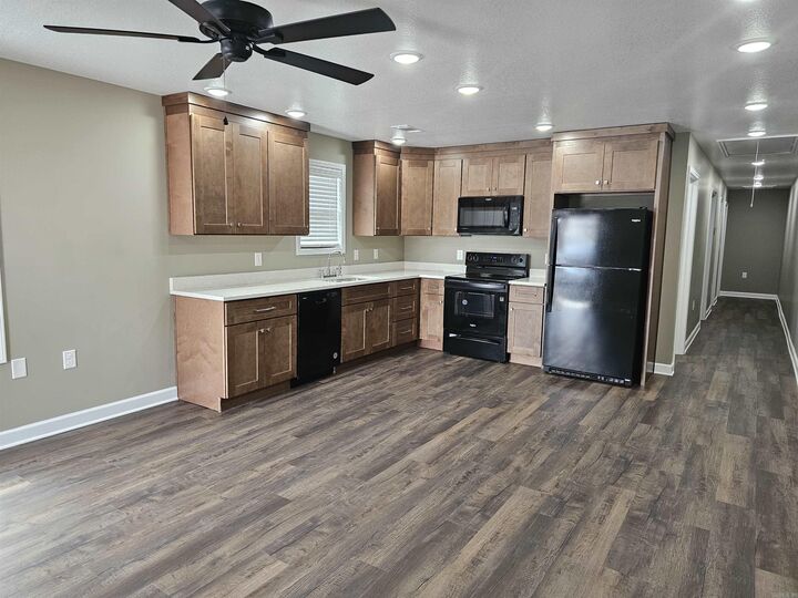 Property Photo:  800 S 3rd Avenue  AR 72450 