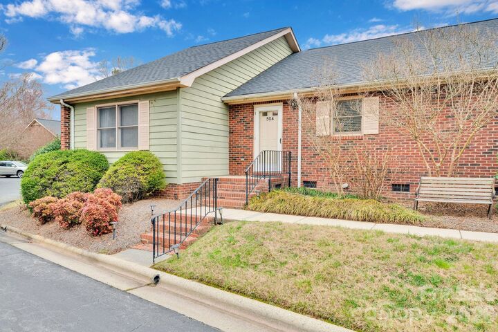 Property Photo:  1300 Larchmont Place 504  NC 28144 