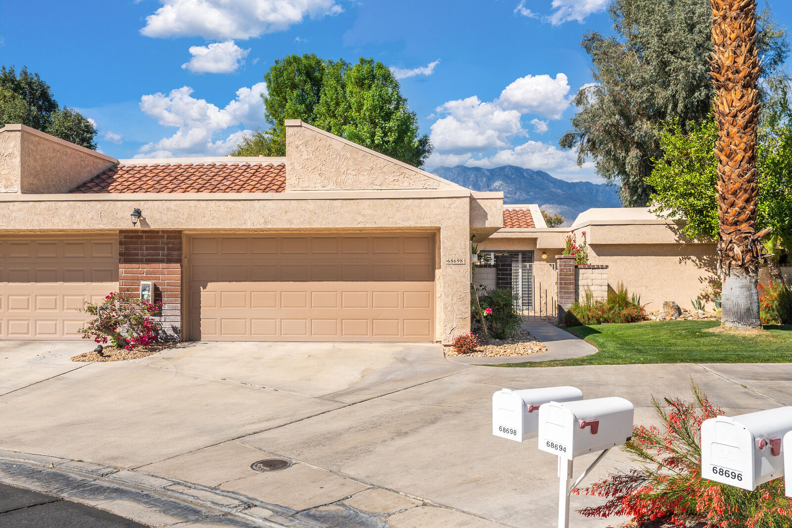 Property Photo:  68698 Calle Tafalla  CA 92234 