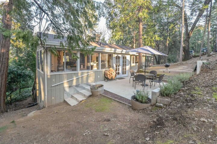 Property Photo:  21410 Green Meadow Lane  CA 95370 