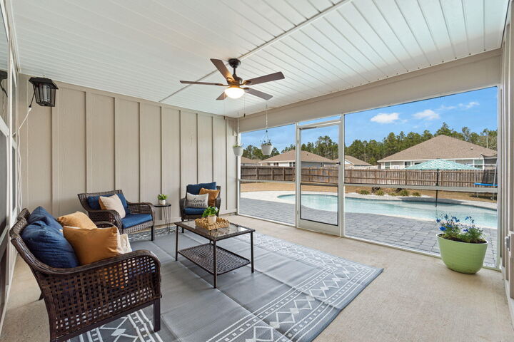 Property Photo:  3537 Shadbush Lane  FL 32539 