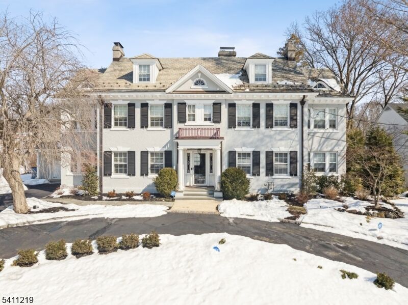 Property Photo: 1532 Long Meadow NJ 07092