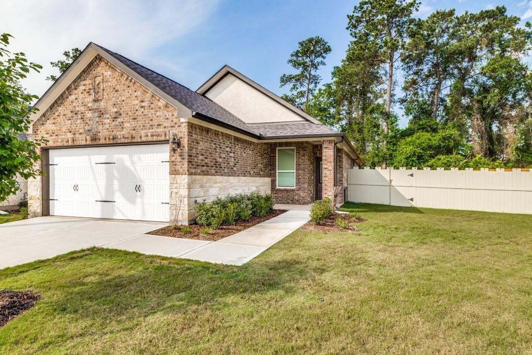 Property Photo:  17514 Rosette Grass Drive  TX 77385 