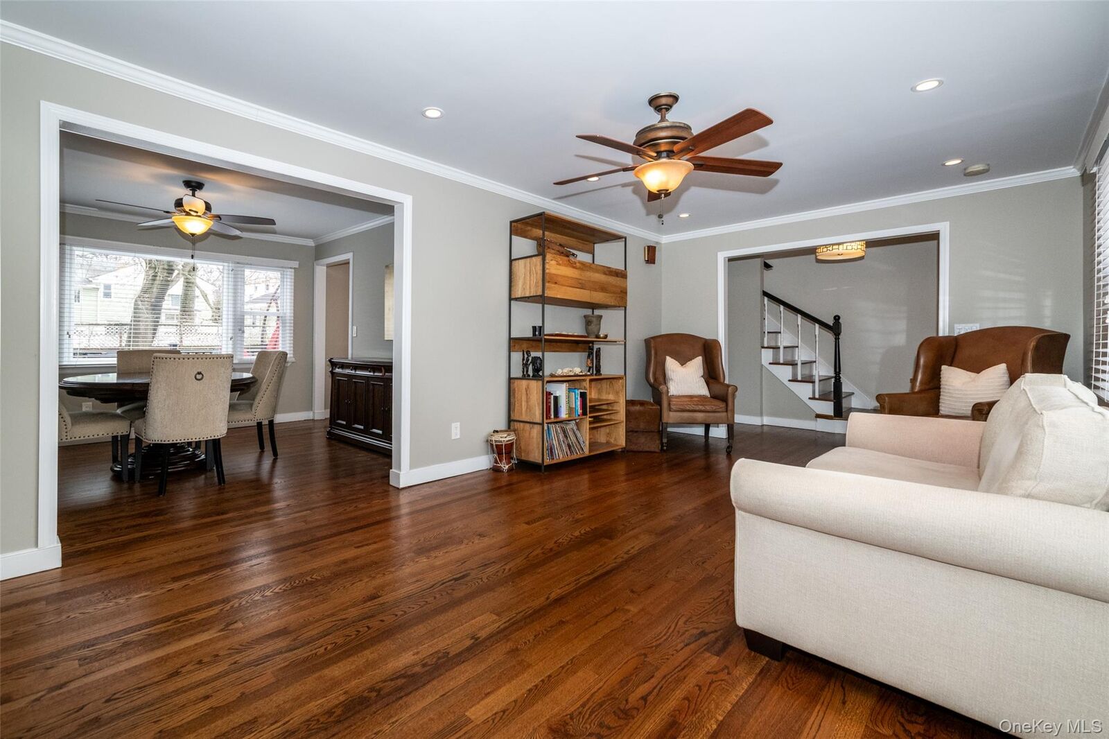 Property Photo:  29 Oakdale Avenue  NY 10801 