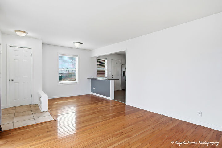 Property Photo:  2936 Witchwood Lane  IL 60087 