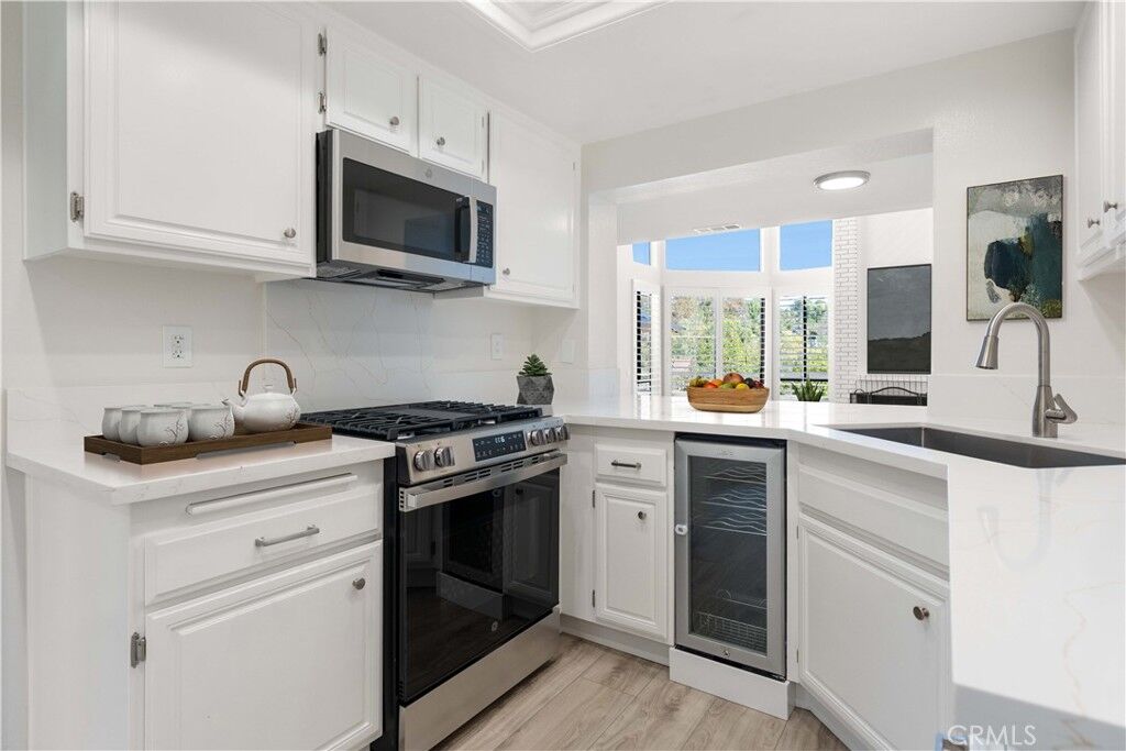 Property Photo:  23272 Copante  CA 92692 