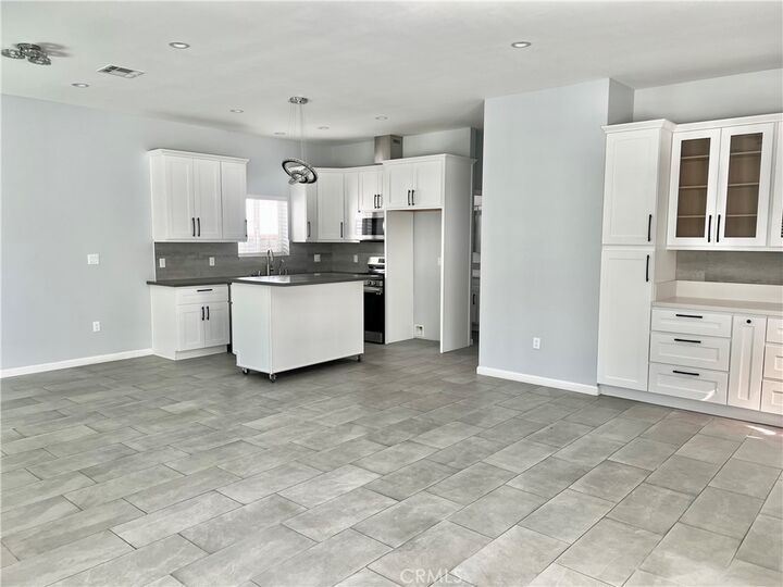 Property Photo: 1040 Ruberta Avenue A CA 91201