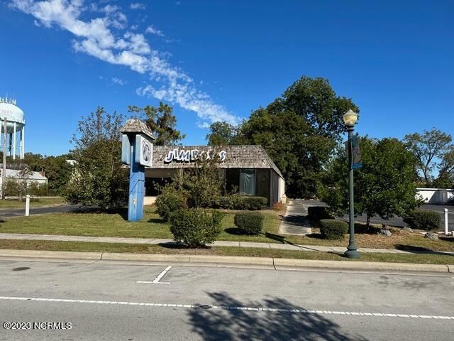 Property Photo:  714 Broad Street  NC 28562 