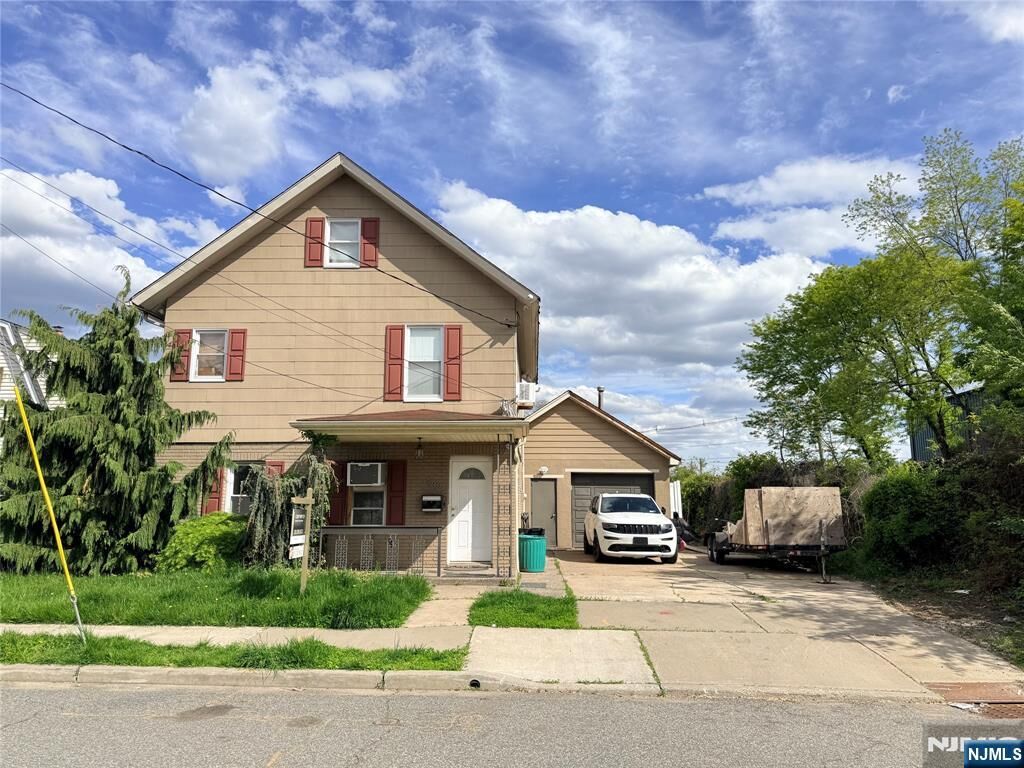 Property Photo:  132 Union Street  NJ 07075 