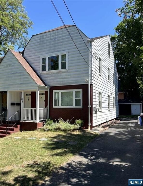 Property Photo:  183A Hillside Avenue  NJ 07605 