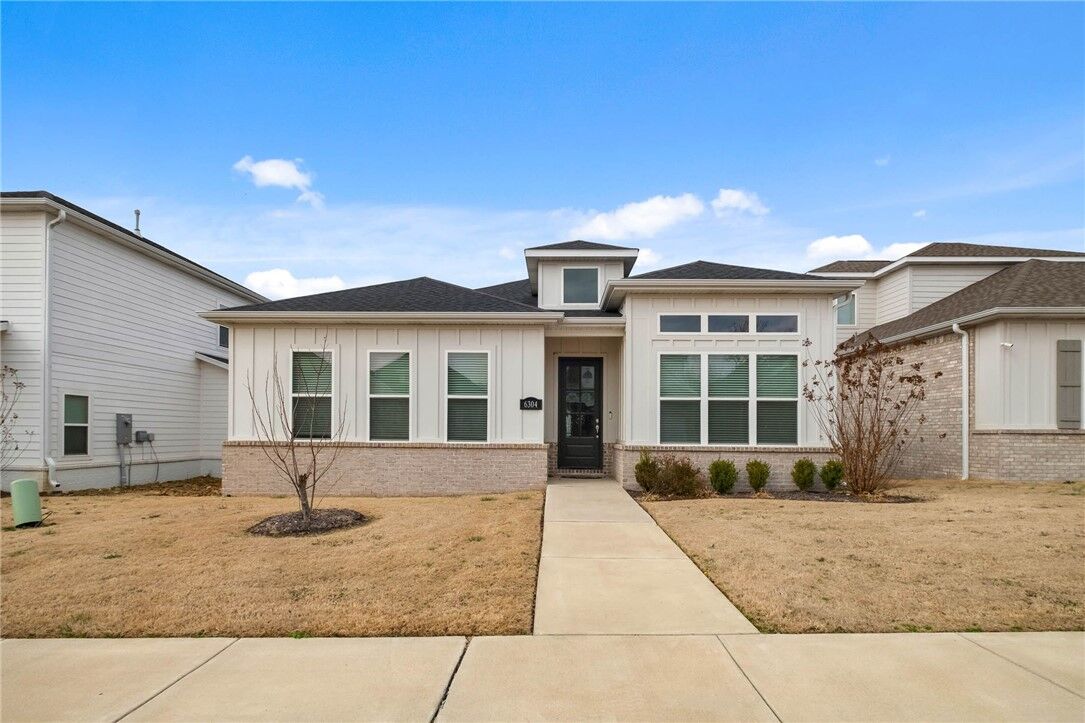 Property Photo: 6304 SW Beacon Street AR 72713