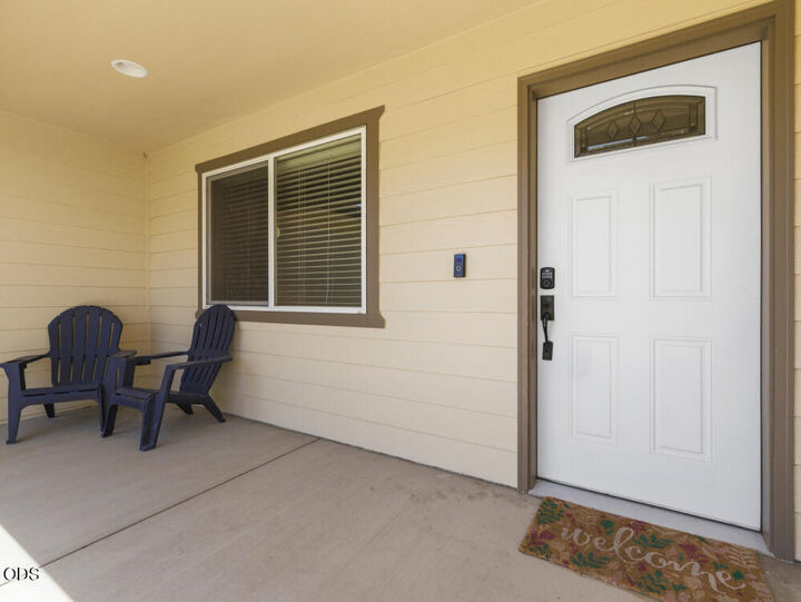 Property Photo:  2852 Glacier Drive  OR 97603 