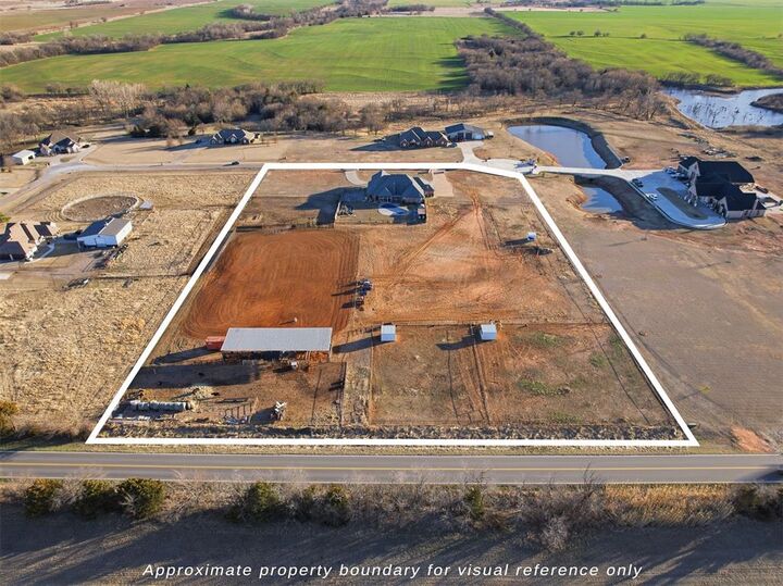 Property Photo:  15701 Kyles Court  OK 73036 