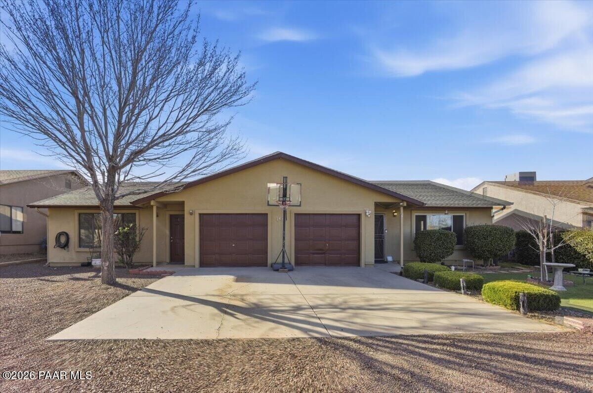 Property Photo:  2976 N Golden Way  AZ 86314 