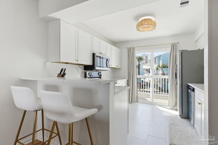 Property Photo:  8522 Gulf Blvd 20  FL 32566 