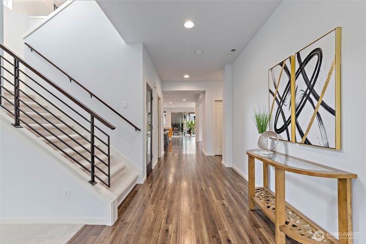 Property Photo:  751 SE 11th Street  WA 98045 